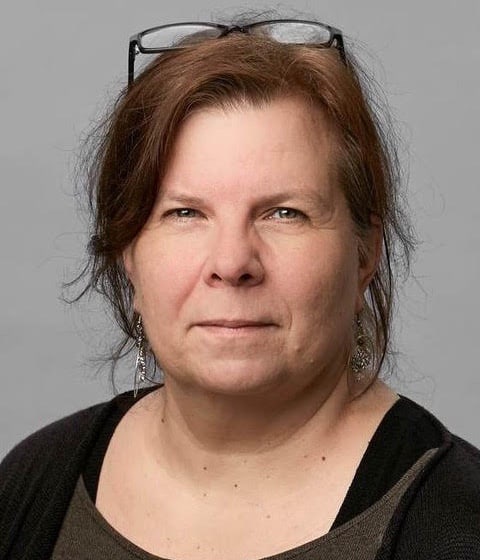 photo of dr.paivi abernethy